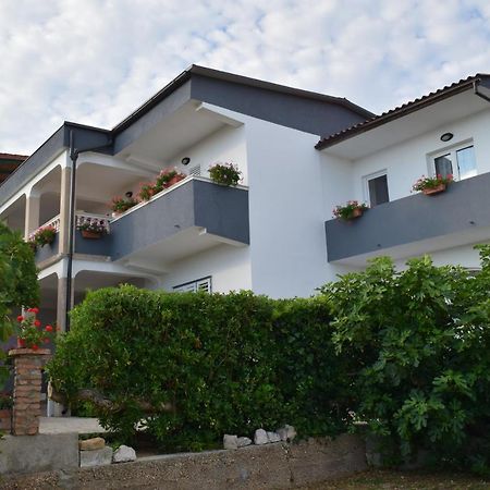 Apartmani Andela I Mladen Debelic Rab Town Exterior foto